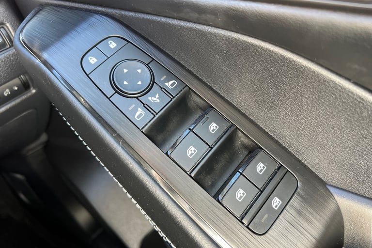 2022 Nissan Qashqai 1.5 E-Power N-Connecta 5dr Auto Hatchback Hybrid Automatic