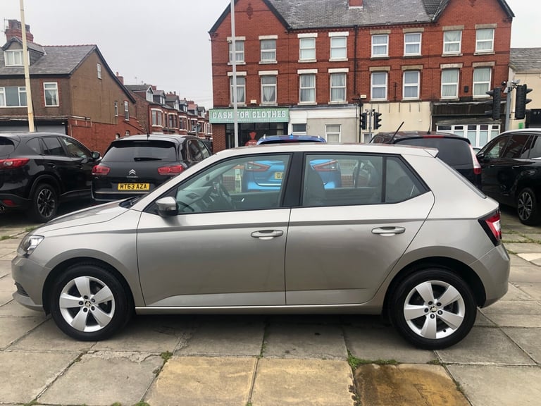 2015 Skoda Fabia 1.2 TSI 90 SE 5dr HATCHBACK Petrol Manual