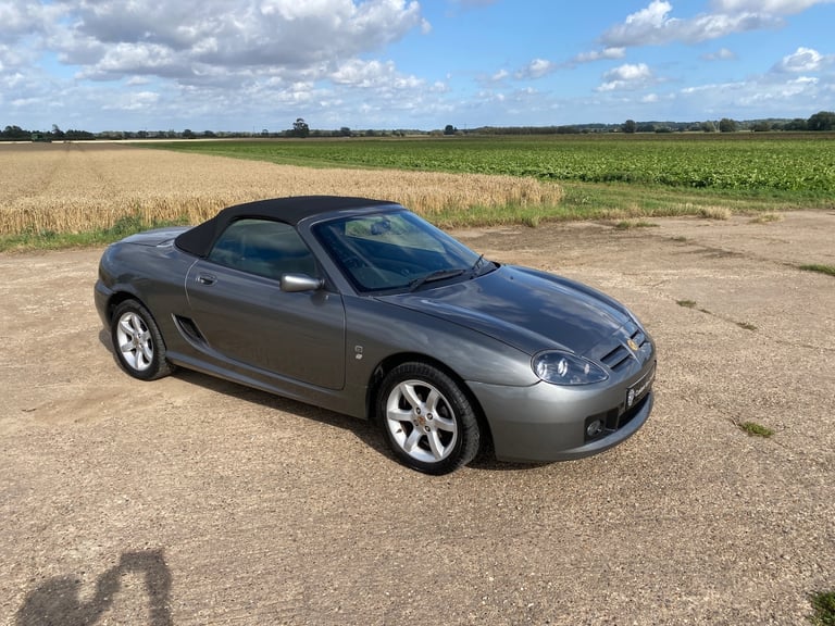 2002 MG MGF 1.8 135 16v 2dr CONVERTIBLE Petrol Manual