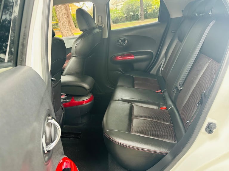 2013 Nissan Juke 1.6 Tekna CVT Euro 5 5dr HATCHBACK Petrol Automatic