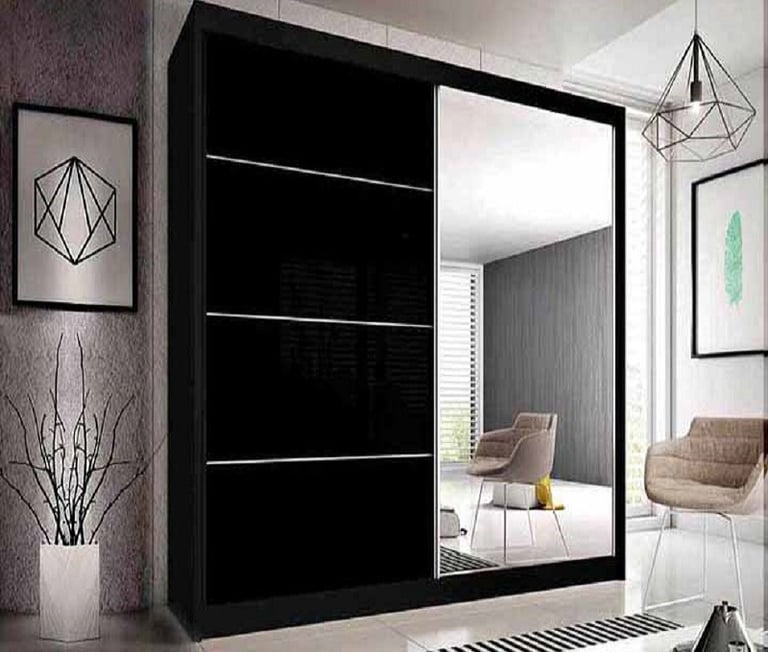 Chicago sliding wardrobe mirrored 2 / 3 Door Wardrobe brand new!! in