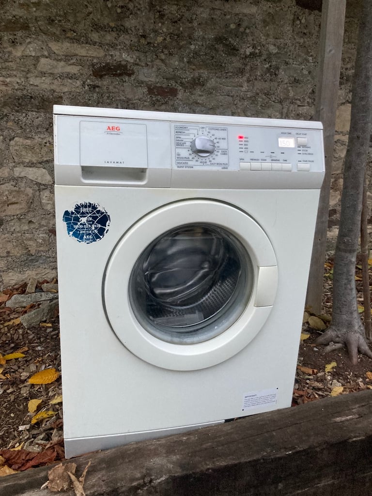 image for AEG washing machine / 8KG / Good condition 