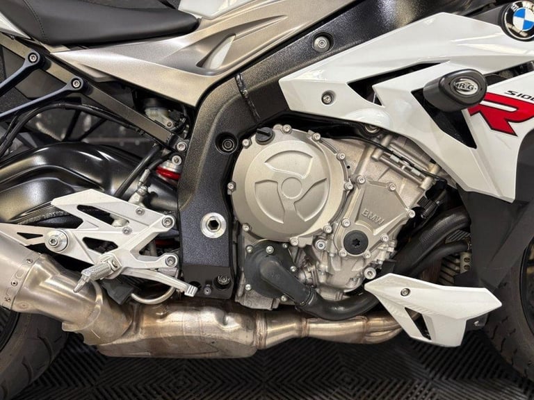 2014 64 BMW S 1000 R FINANCE SPECIALISTS APPLY NOW