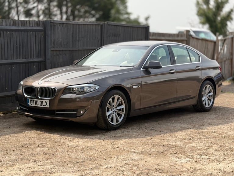 2010 BMW 5 Series 523i SE 4dr Step Auto + 49K + HPI CLEAR + PETROL SALOON Petrol Automatic