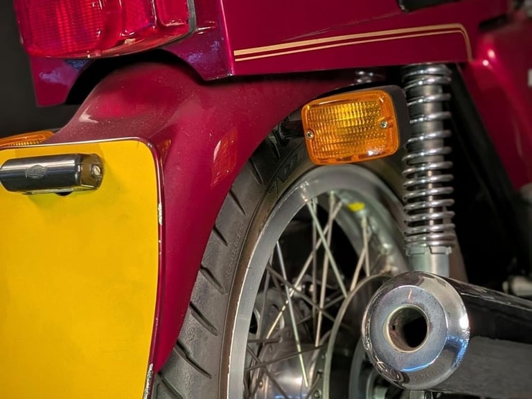 Triumph T160 Legend Les Williams or LP Williams Genuine Bike