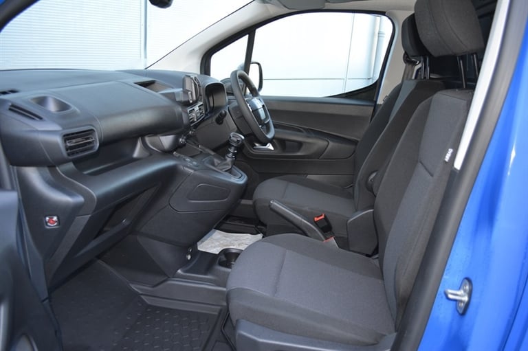 2025 Vauxhall Combo 1.5 Turbo D 2300 Prime Panel Van 5dr Diesel Manual SWB Euro 6 (s/s) (100 ps V...