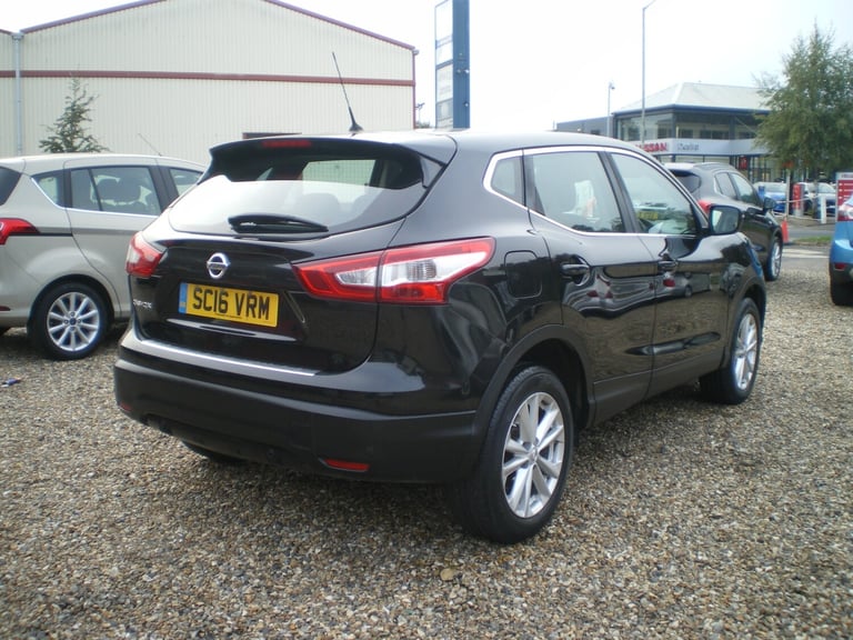 2016 Nissan Qashqai 1.2 DiG-T Acenta [Smart Vision Pack] 5dr HATCHBACK Petrol Manual