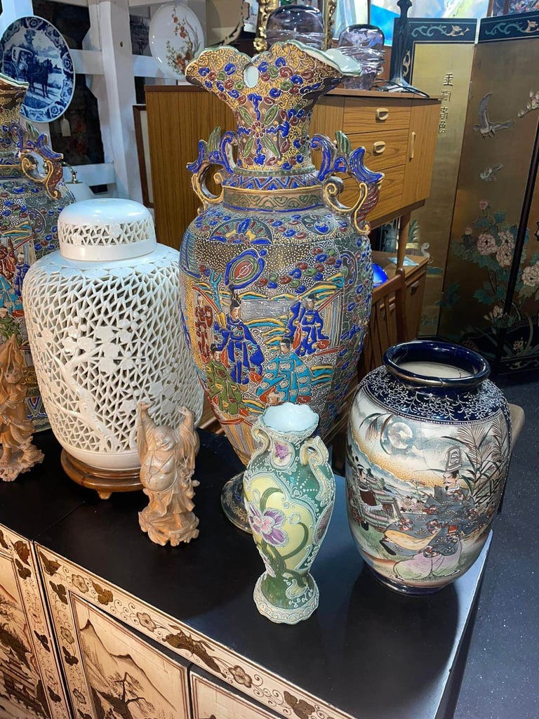 Chinese and Japanese vases and furniture 