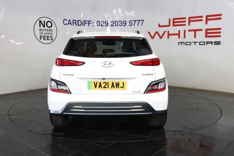 2021 Hyundai KONA 64kWh Premium 5dr Auto (APPLE CAR PLAY, HEATED SEATS) HATCHBACK ELECTRIC Automatic