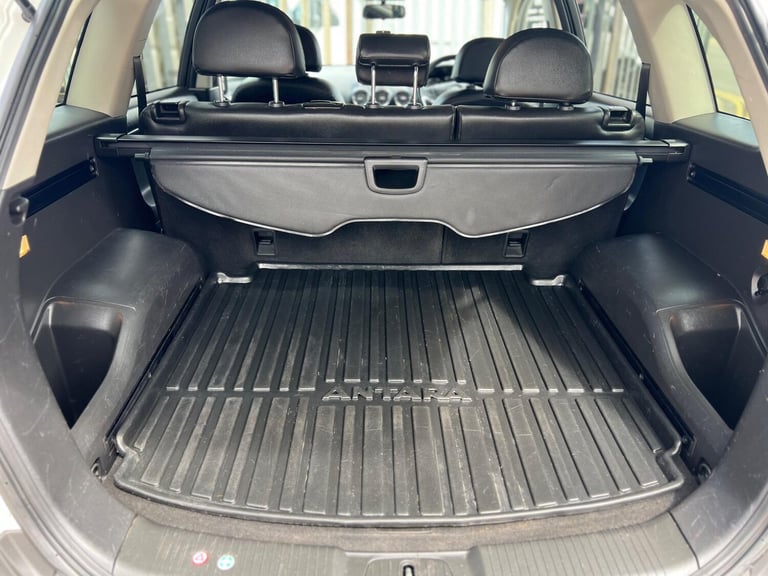 2013 Vauxhall Antara 2.4 Exclusiv 2WD Euro 5 5dr HATCHBACK Petrol Manual