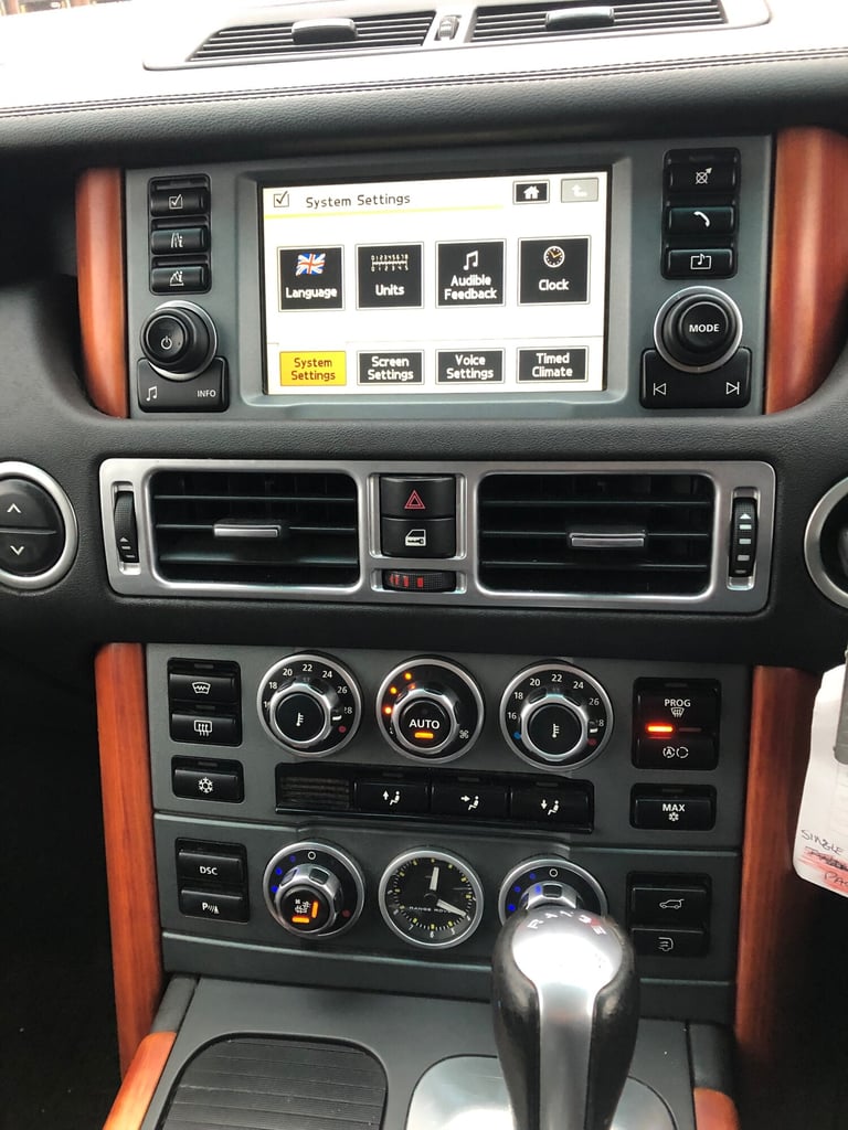2005 Land Rover Range Rover 3.0 Td6 VOGUE 4dr Auto FSH YEAR TAX £430 /SPARE KEY  ESTATE Diesel Au...