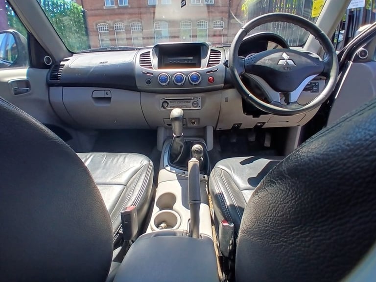Mitsubishi L200 4WD WARRIOR DCB