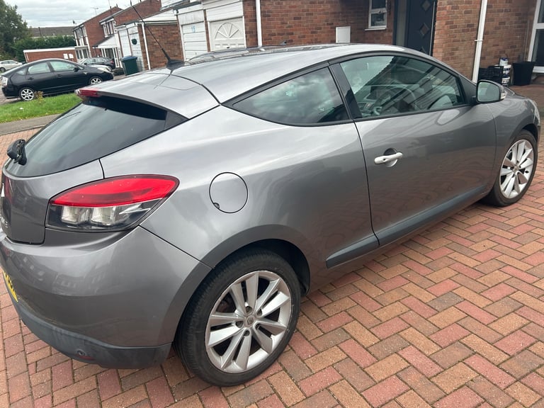 Renault Megane Coupe 2010