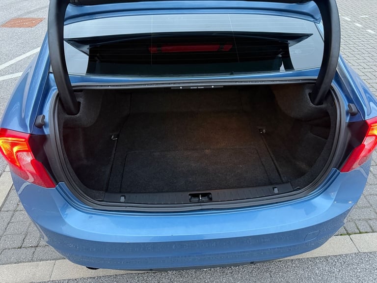 2015 Volvo S60 D2 [115] SE Lux Nav 4dr Powershift SALOON Diesel Automatic