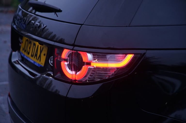 2019 Land Rover Discovery Sport 2.0 TD4 Landmark SUV 5dr Diesel Auto 4WD Euro 6 (s/s) (180 ps) ES...