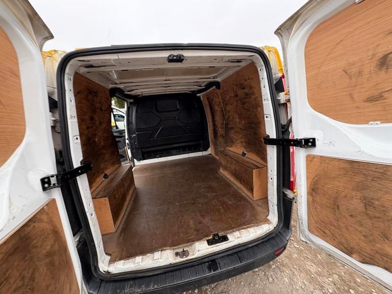 2020 Ford Transit Custom 2.0 EcoBlue 105ps Low Roof Leader Van PANEL VAN DIESEL Manual