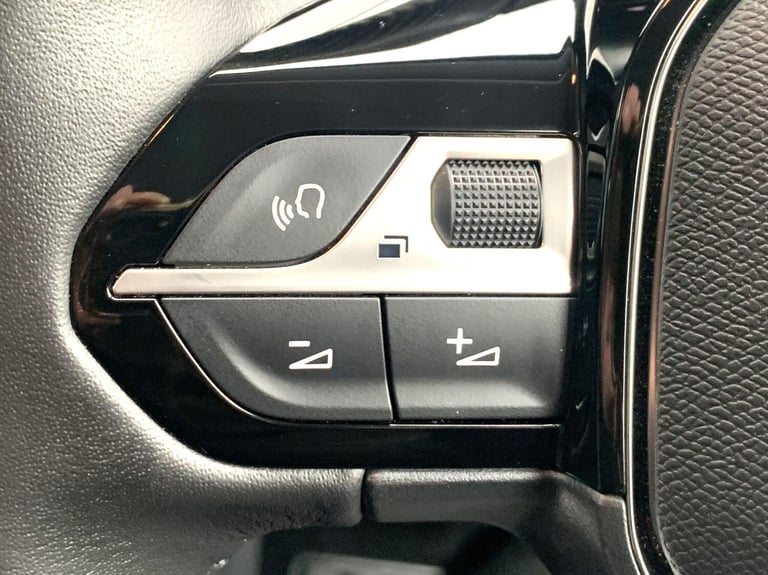 2024 Peugeot E-208 50kWh E-Style Auto 5dr (7.4kW Charger) HATCHBACK Electric Automatic