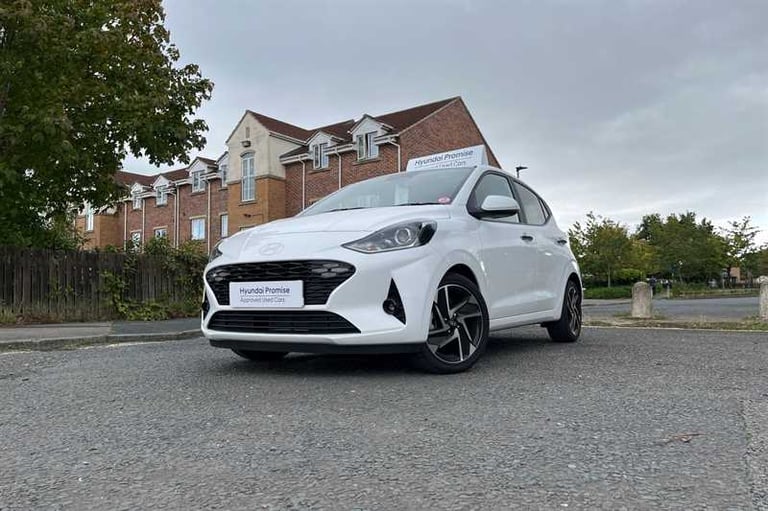 2025 Hyundai i10 1.0 [63] Premium 5dr Auto [Nav] HATCHBACK PETROL Automatic