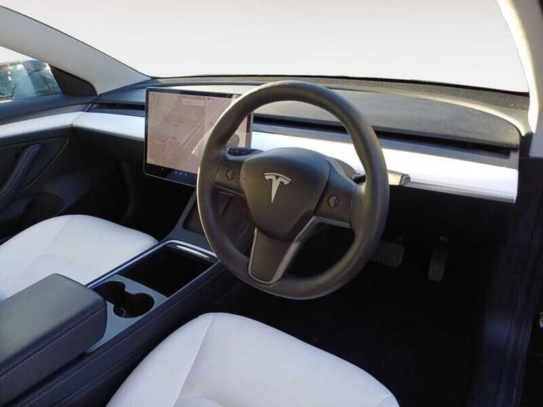2021 Tesla Model 3 Standard Range Plus Saloon 4dr SALOON Electric Automatic