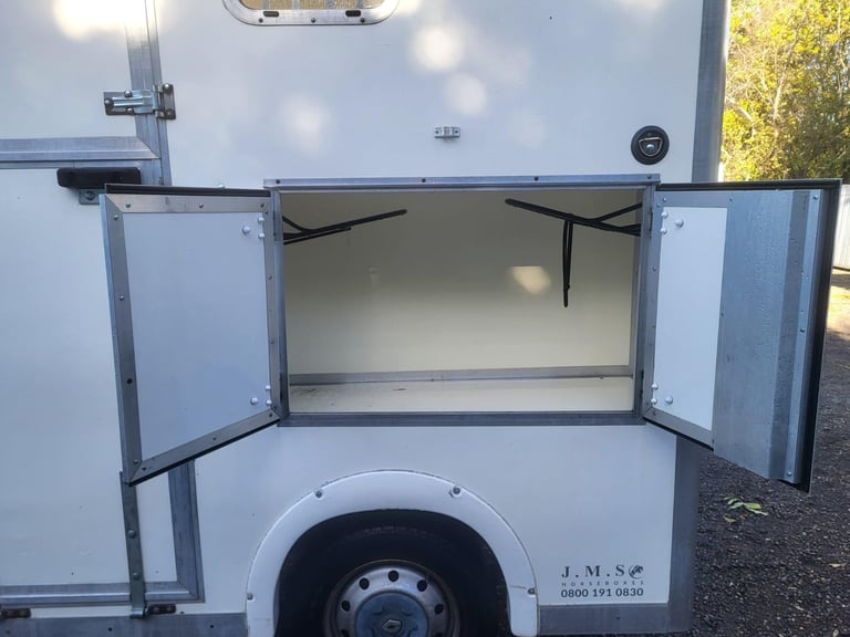Renault Master Horsebox Horse Box 2008