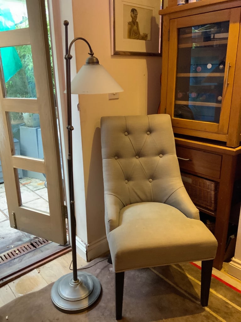 image for TALL BRASS LAMP FOR SALE