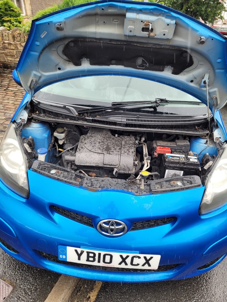Toyota, AYGO, Hatchback, 2010, Manual, 998 (cc),3 doors - Image 9
