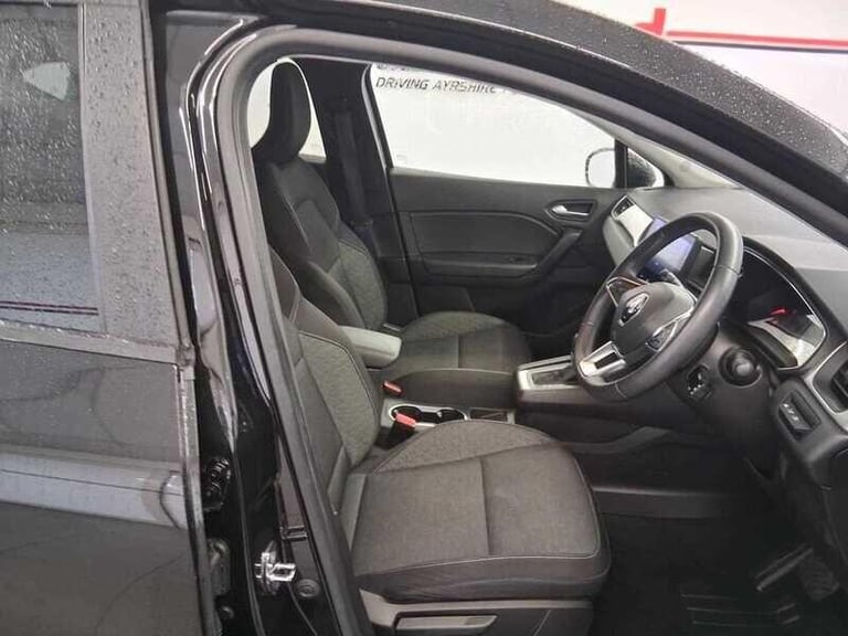 2022 Renault Captur 1.3 TCe Iconic Edition SUV 5dr HATCHBACK Petrol Automatic