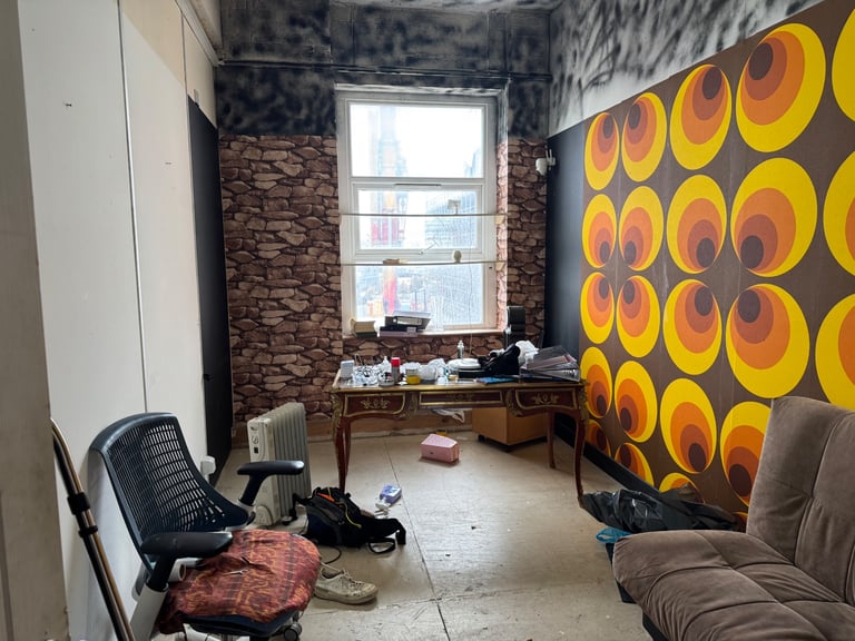 Two commercial units in Zone two