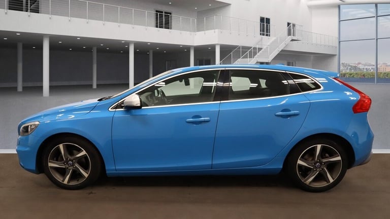 2014 Volvo V40 2014 14-Reg Volvo V40 D2 R DESIGN 5dr,GEN 53,000 MILES,FSH,LOOK!!! HATCHBACK Diese...