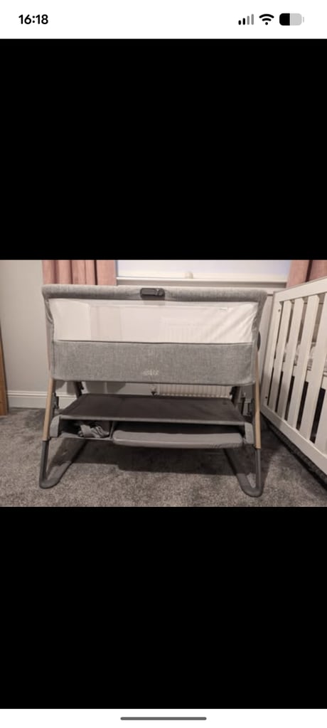 Mama's & Papas Lua Bedside Crib