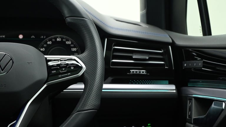 2023 Volkswagen Touareg 3.0 V6 TSI eHybrid 14.3kWh R Tiptronic 4Motion Euro 6 (s/s) 5dr SUV Petro...