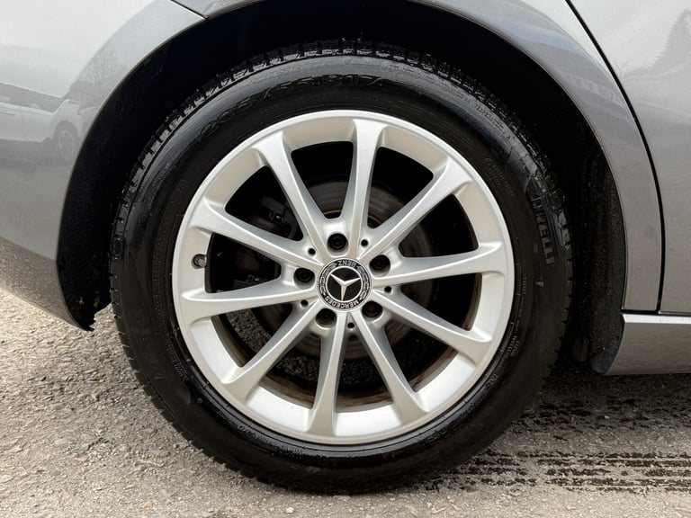 MERCEDES-BENZ A CLASS 1.5 A180d Sport 2019