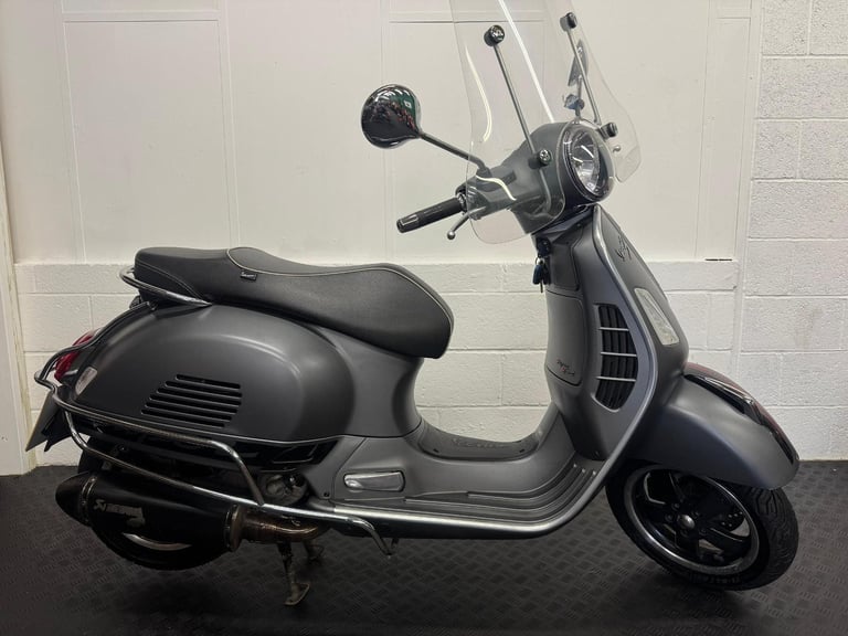image for 2015 Vespa GTS 300 cover included Fantastic condition moped scooter