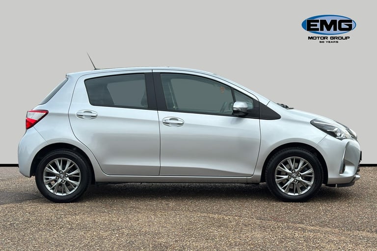  Toyota Yaris 1.5 Vvt I Icon Hatchback 5dr Petrol Manual Euro 6 111 Ps Petrol