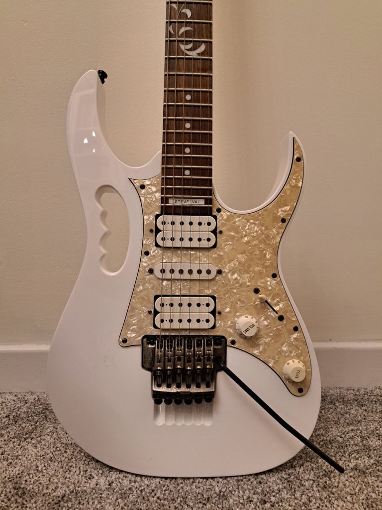 Ibanez Steve Vai Jem 555