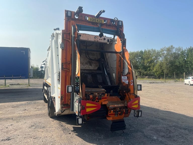 DENNIS ELITE 6 (6) 18 TONNE REFUSE TRUCK 4X2 