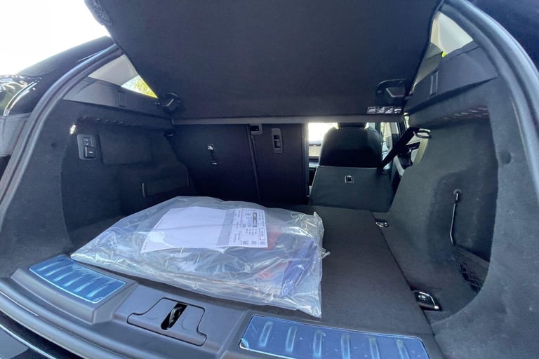 2025 Land Rover Range Rover Evoque 1.5 P270e Dynamic SE 5dr Auto ESTATE PETROL/ELECTRIC Automatic