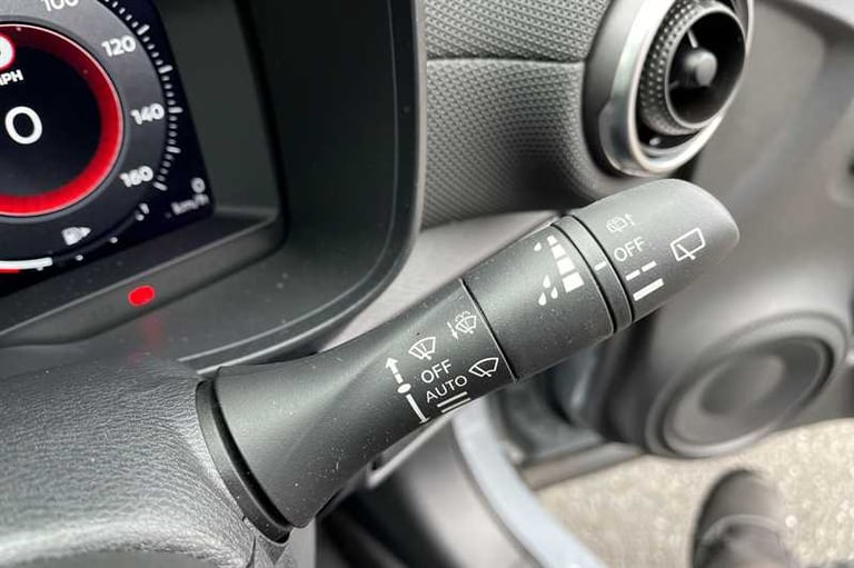 2025 Nissan Juke 1.6 HYBRID N-CONNECTA 5DR AUTO Hatchback Hybrid Automatic