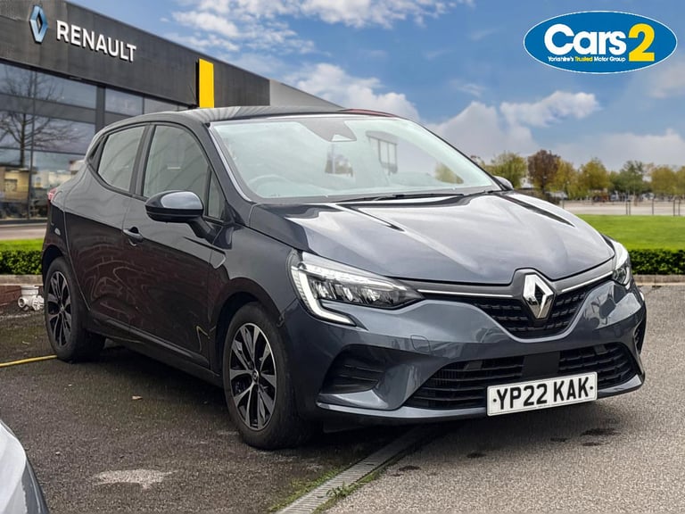 image for 2022 Renault Clio 1.0 TCe 90 Iconic Edition 5dr Hatchback Petrol Manual
