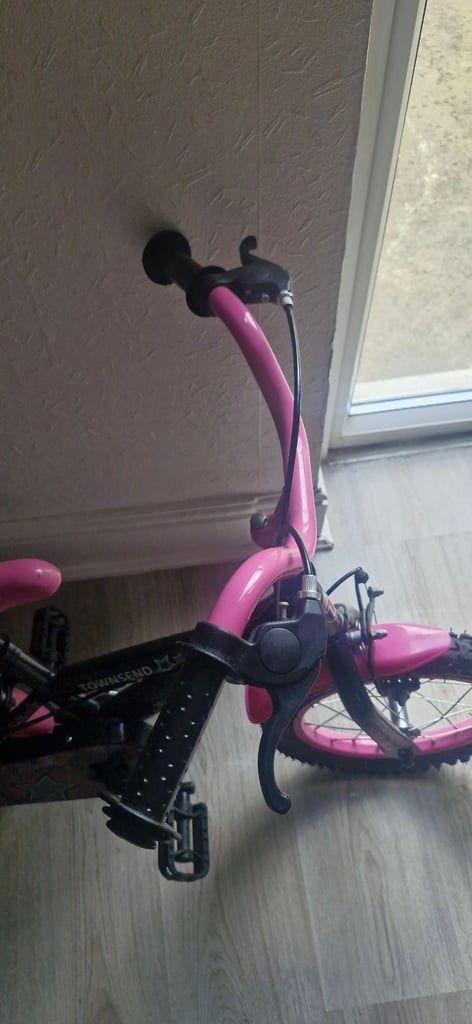 Girls 14′′ bike 
