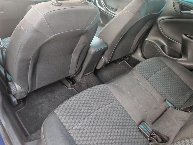 2020 Vauxhall Astra 1.5 Turbo D Business Edition Nav Euro 6 (s/s) 5dr HATCHBACK Diesel Manual