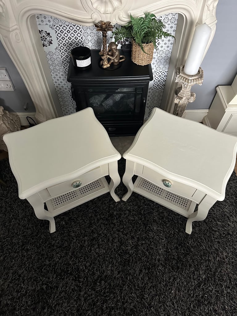 Lovely pair of cream bedside tables 