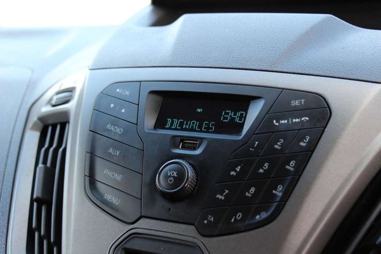 2016 Ford Transit Custom 2.0 290 HR P/V 104 BHP - NO VAT - A/C - CLEAN EXAMPLE - HEATED SIDE MIRR...