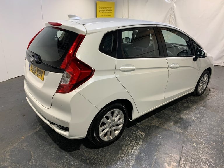 2018 18 HONDA JAZZ 1.3 I-VTEC SE NAVI HATCHBACK 5DR PETROL MANUAL EURO 6 (S/S) (