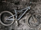 Specialized Enduro Comp 27.5 2019 Downhill Bike Upgraded Lyrik Forks