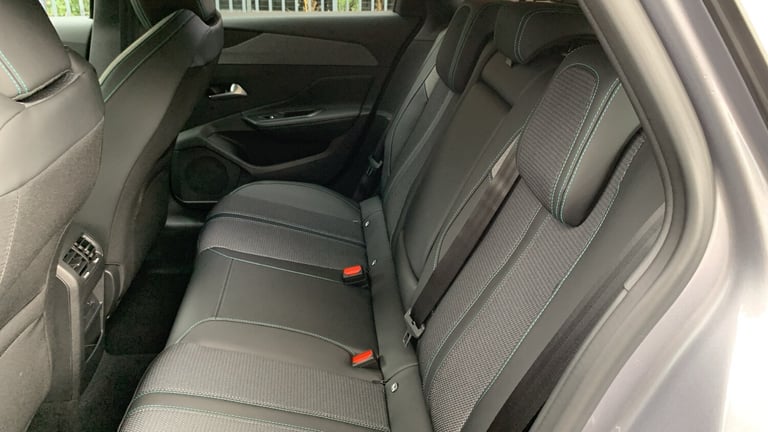 2025 Peugeot 308 SW 1.6 12.4kWh Allure Estate 5dr Petrol Plug-in Hybrid e-EAT Euro 6 (s/s) (180 E...