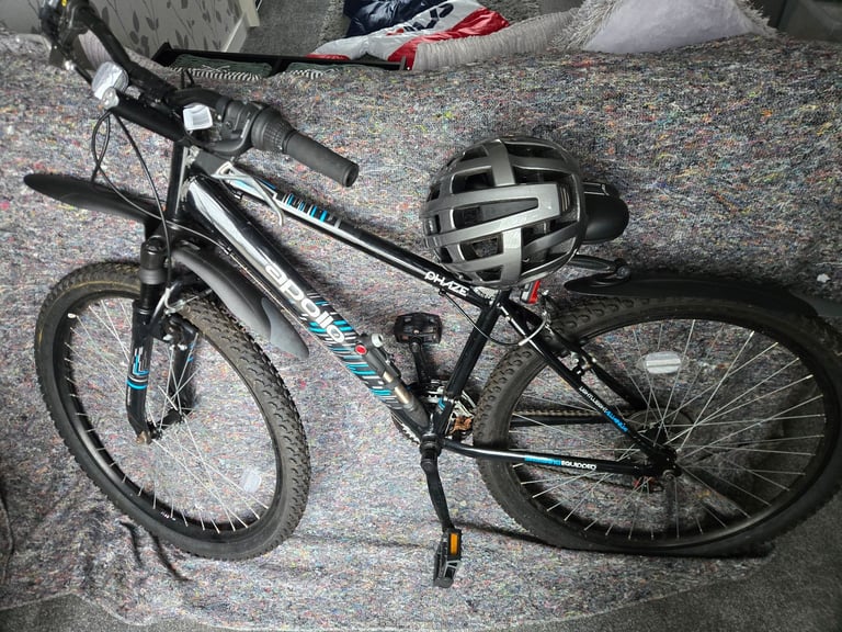 image for childs mountain bike for sale perfect for Christmas 