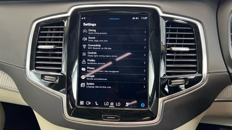 2024 Volvo XC90 2.0 B5P [250] Ultra Dark 5dr AWD Geartronic ESTATE PETROL Automatic