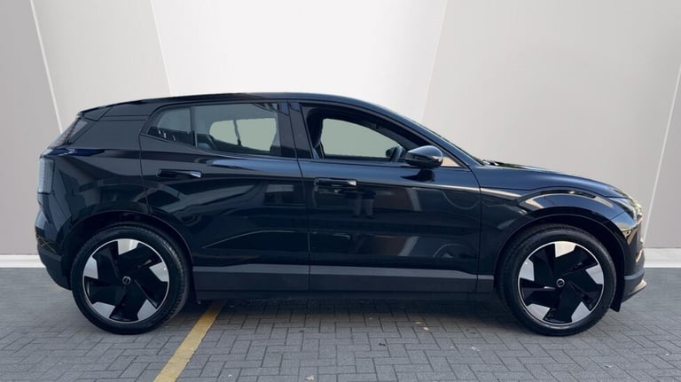 2025 Volvo EX30 Plus, Twin Motor Performance, Electric Estate Electric Automatic