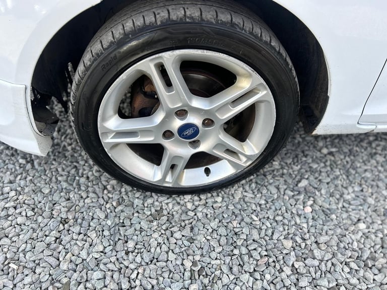 Ford Fiesta Van QUICK SALE